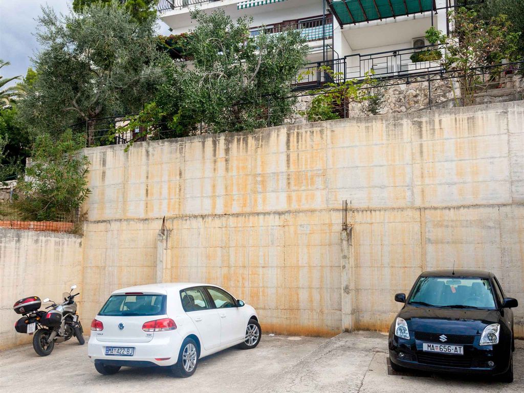 Ferienwohnung mit Balkon und Klimaanlage