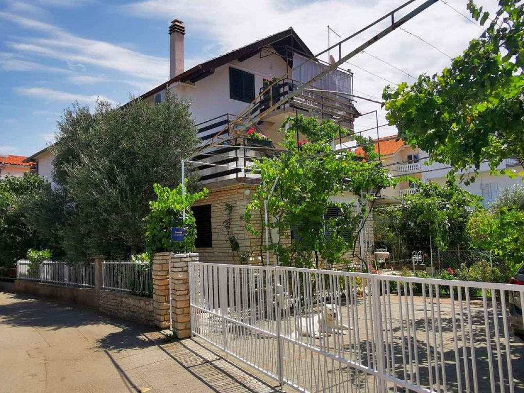 Studio-Apartment in Vodice in Strandnähe