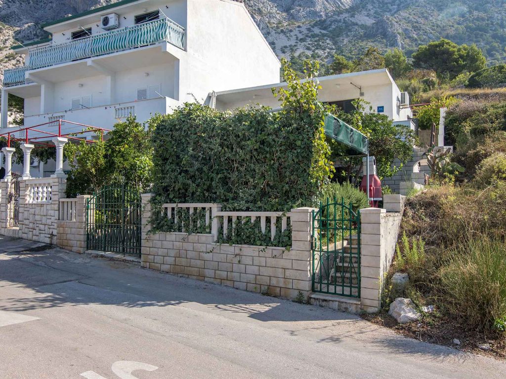 Ferienwohnung mit Klimaanlage und nur 70 M vom Meer