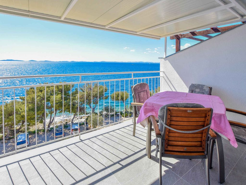 Ferienwohnung mit Klimaanlage und Meerblick