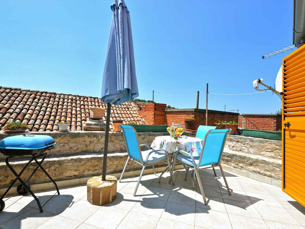 Ferienwohnung mit Klimaanlage und Grill