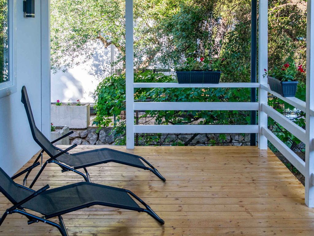 Mobilehome mit Terrasse und Klimaanlage