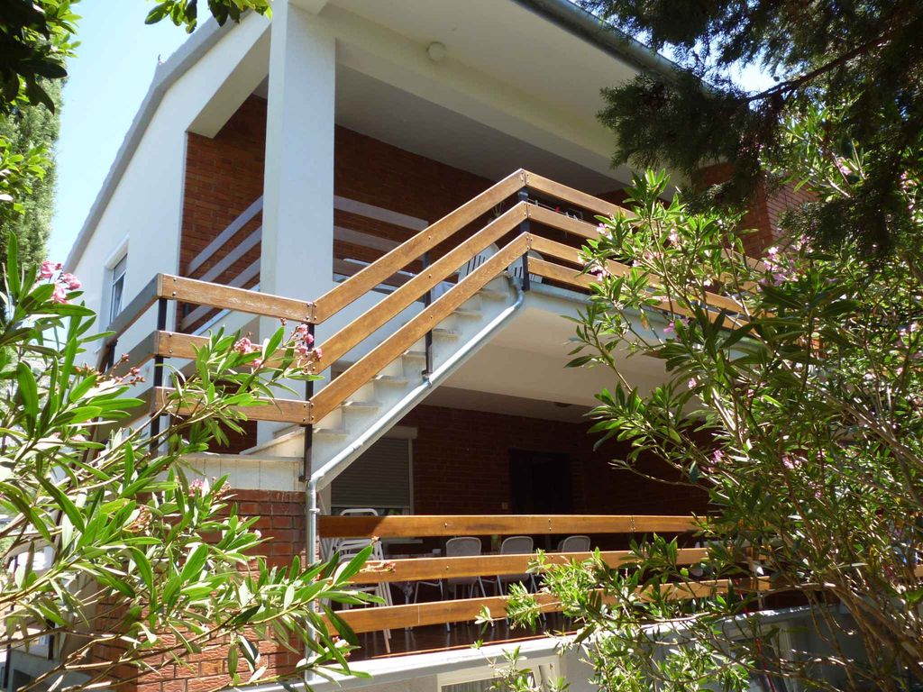 Ferienwohnung mit Gartendusche und Grillmöglichkeit