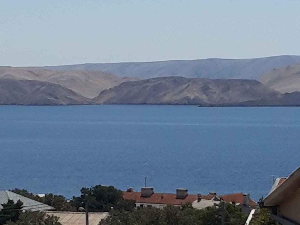 Ferienwohnung mit Meerblick, Klimaanlage und Pool