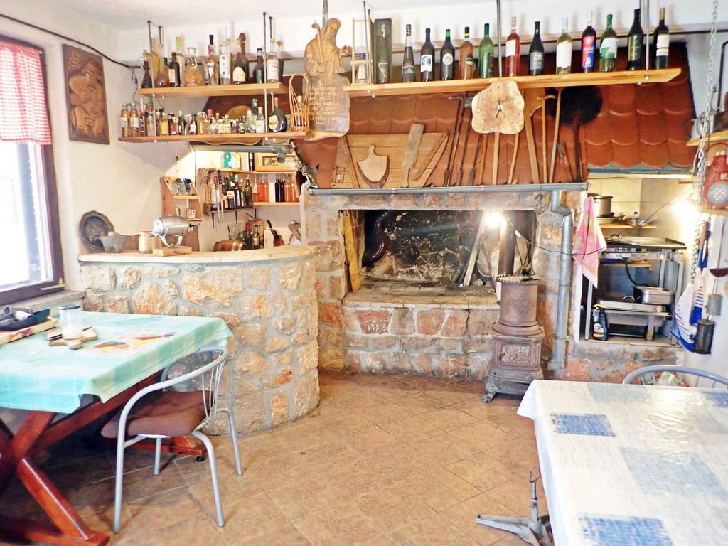 Ferienwohnung mit Klimaanlage und Balkon
