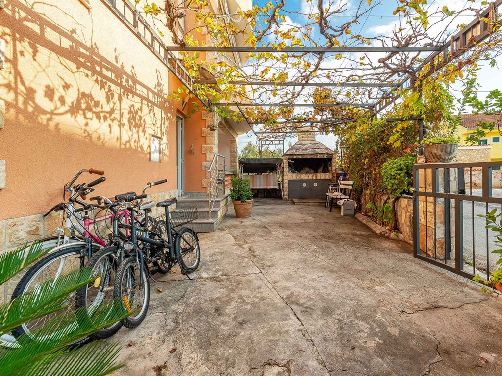 Ferienwohnung mit Terrasse