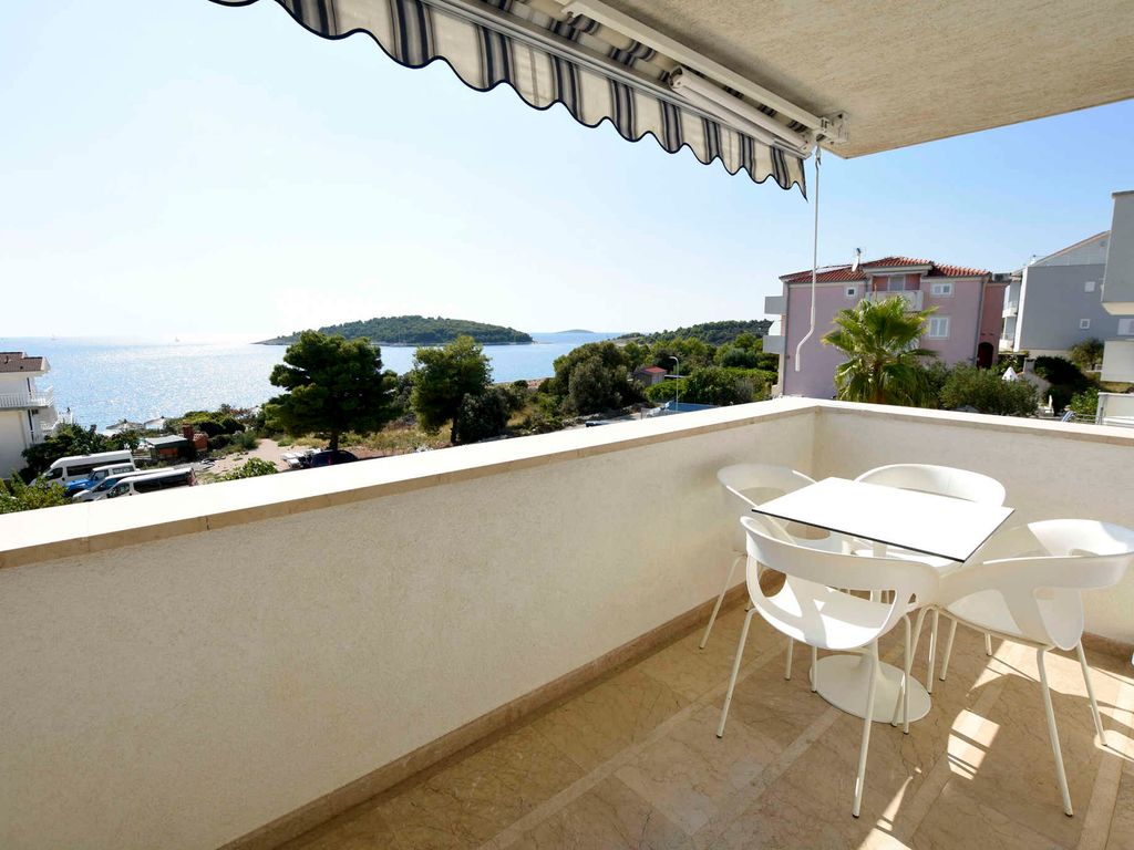 Ferienwohnung mit Klimaanlage und Meerblick