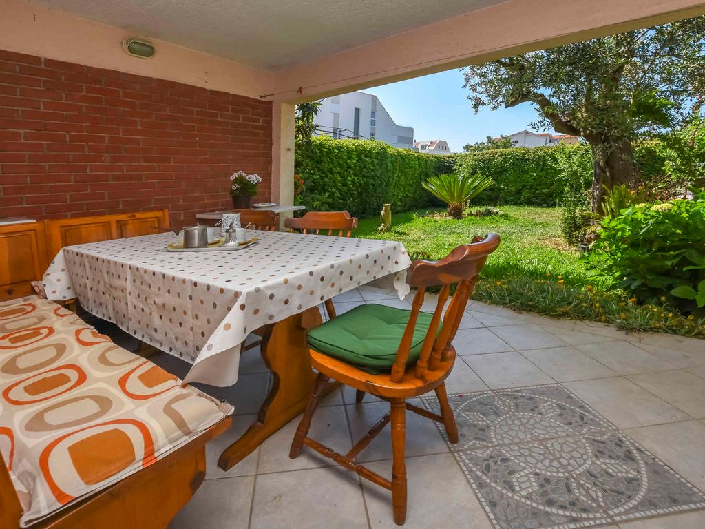 FerienWohnung mit Terrasse und Grill