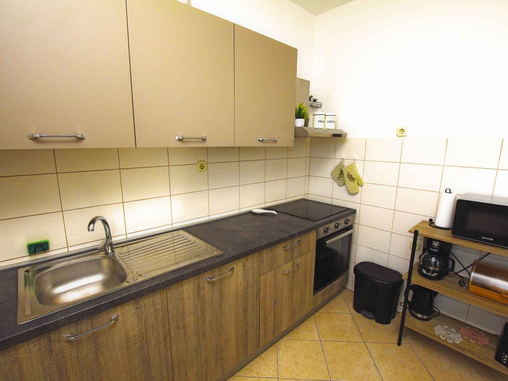 Ferienhaus mit Terrasse und Grill
