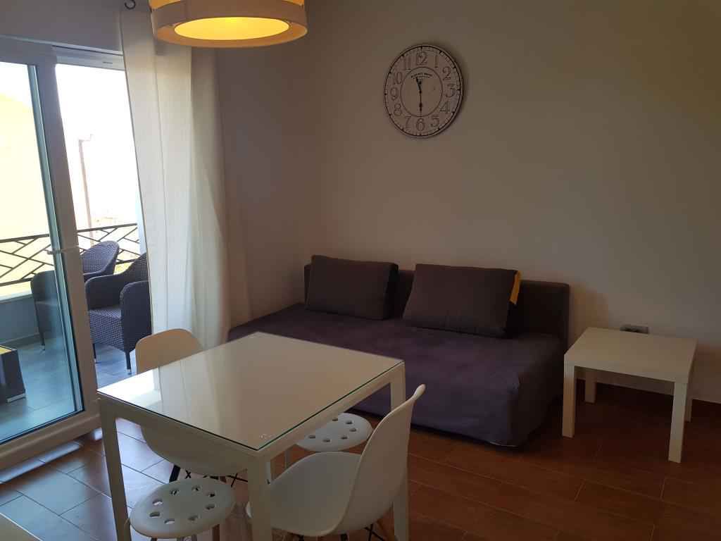 Studio mit Meerblick und Terrasse