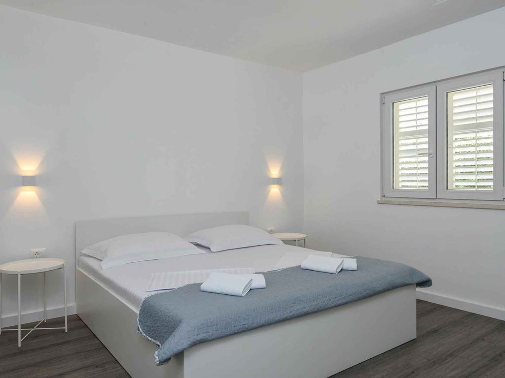 Ferienwohnung mit Balkon und Meerblick