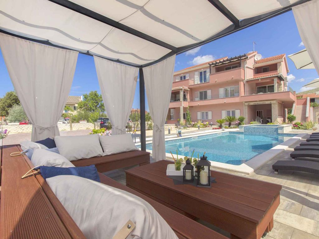 Ferienwohnung mit Pool zur gemeinsamen Nutzung