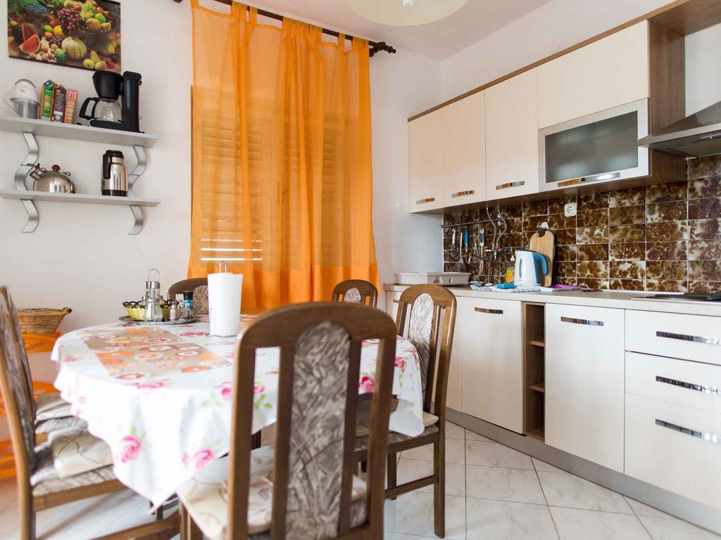 Ferienwohnung mit Klima und Blick auf dem Meer