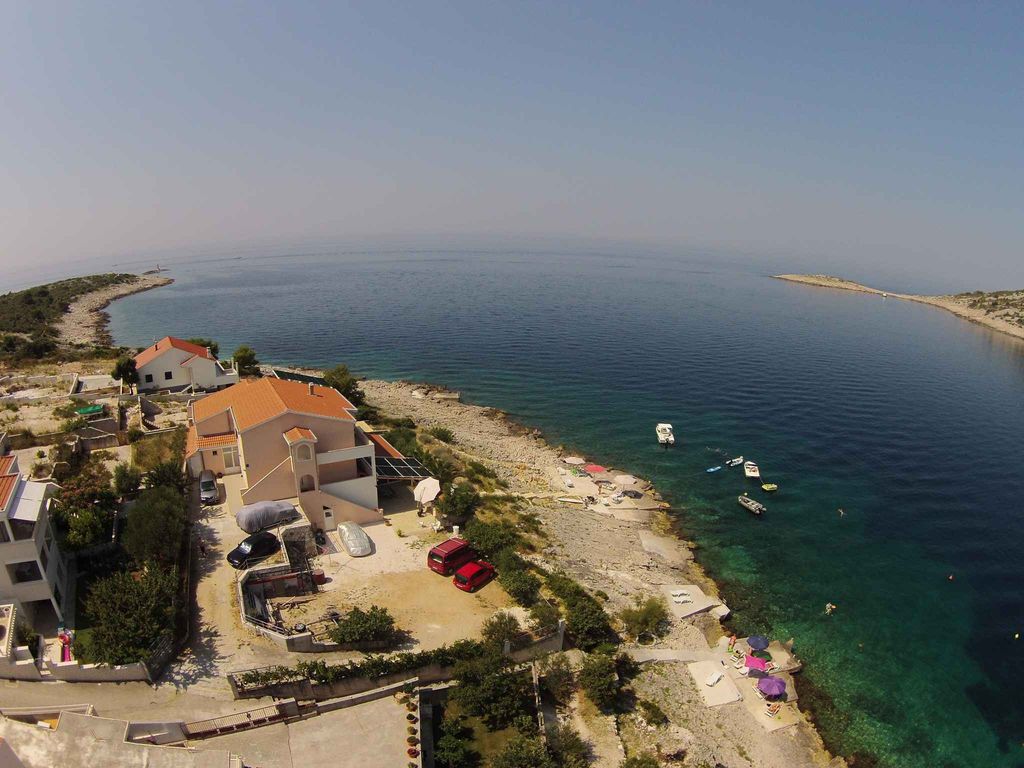 Ferienwohnung für 4 Pers direkt am Meer