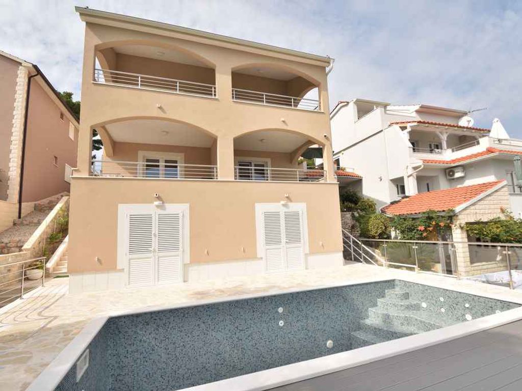 Ferienwohnung mit Terrasse 200 m vom Strand entfernt