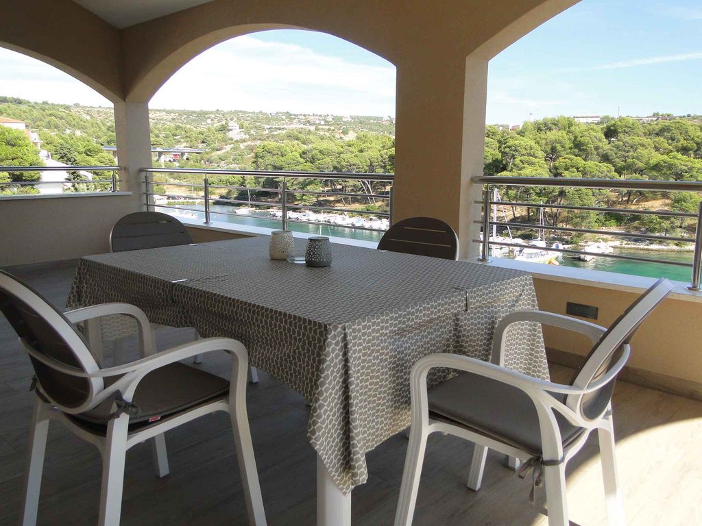 Ferienwohnung mit Terrasse und Klimaanlage