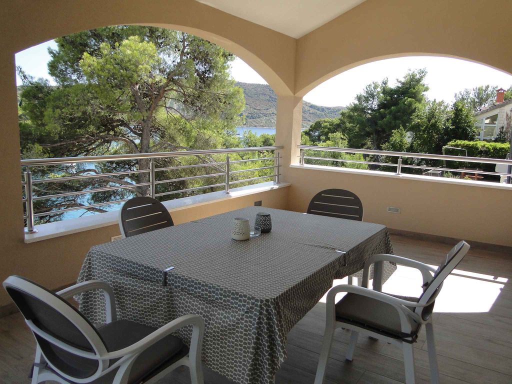 Ferienwohnung mit Terrasse und Klimaanlage