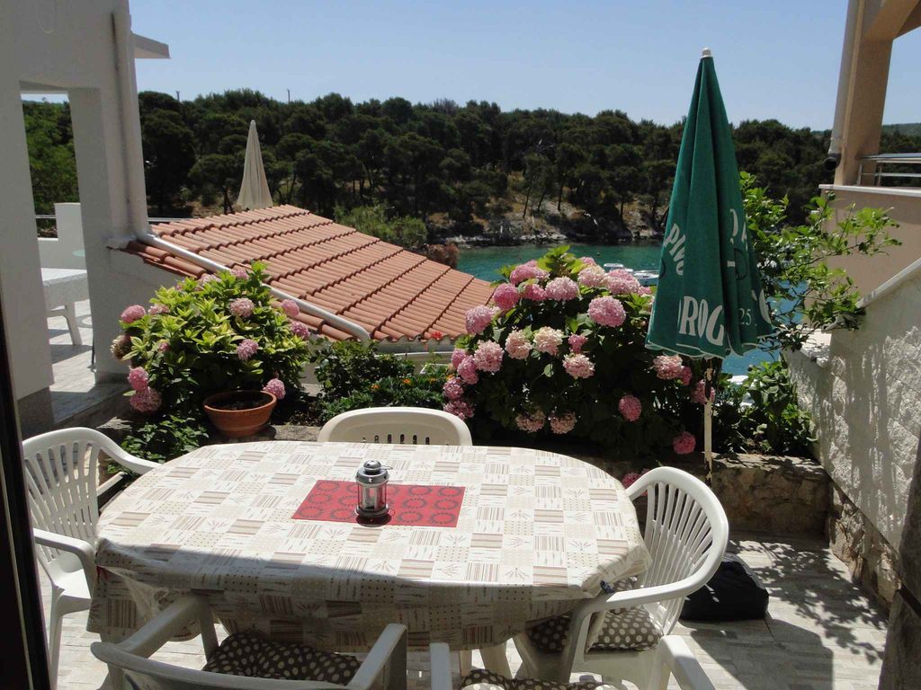Ferienwohnung mit Terrasse und Meerblick