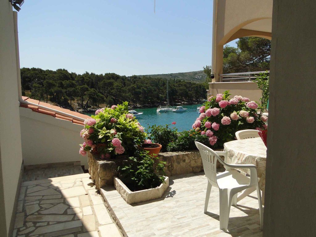 Ferienwohnung mit Terrasse und Meerblick