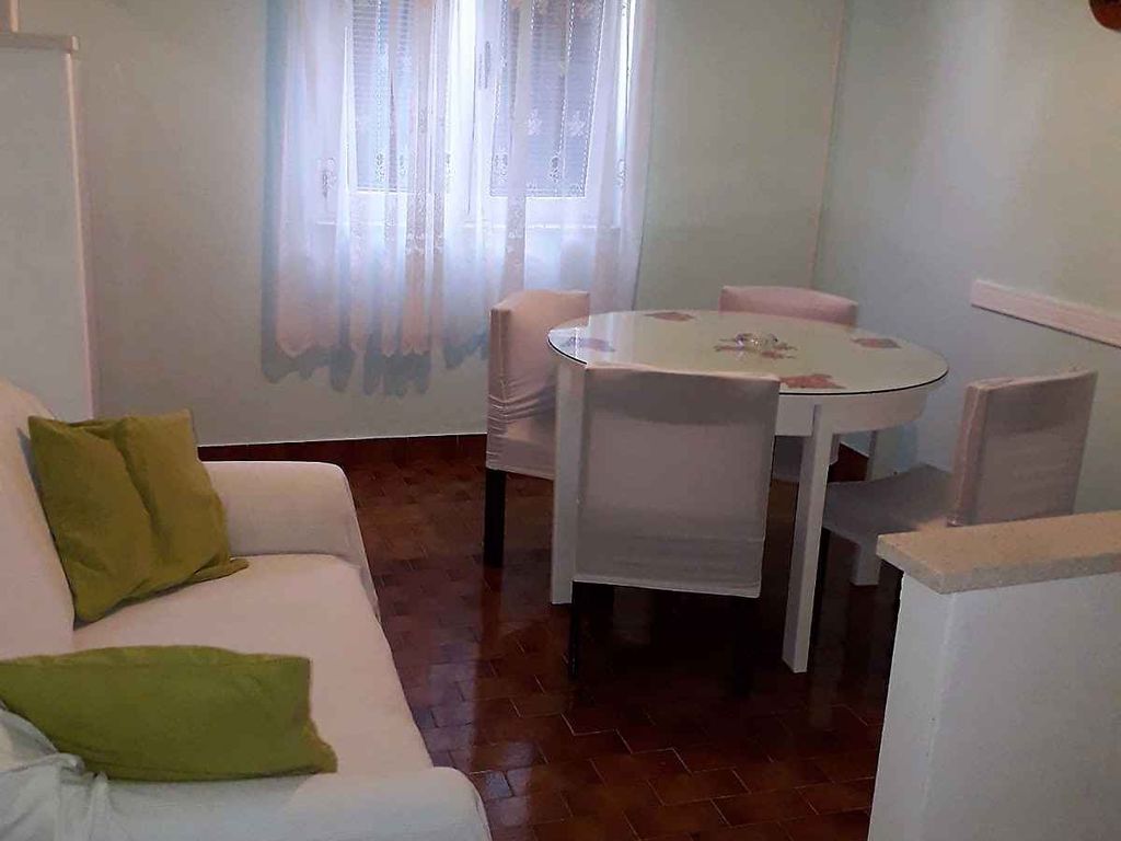 Ferienwohnung mit Terrasse und Klimaanlage