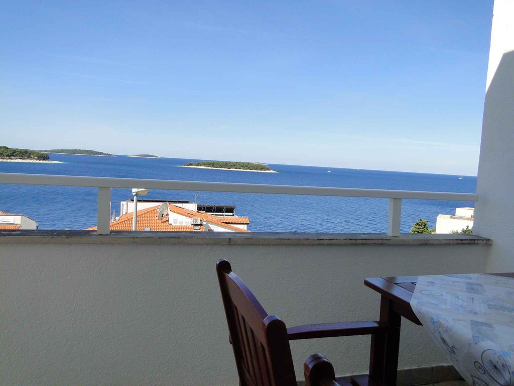 Ferienwohnung kilátással a tóra