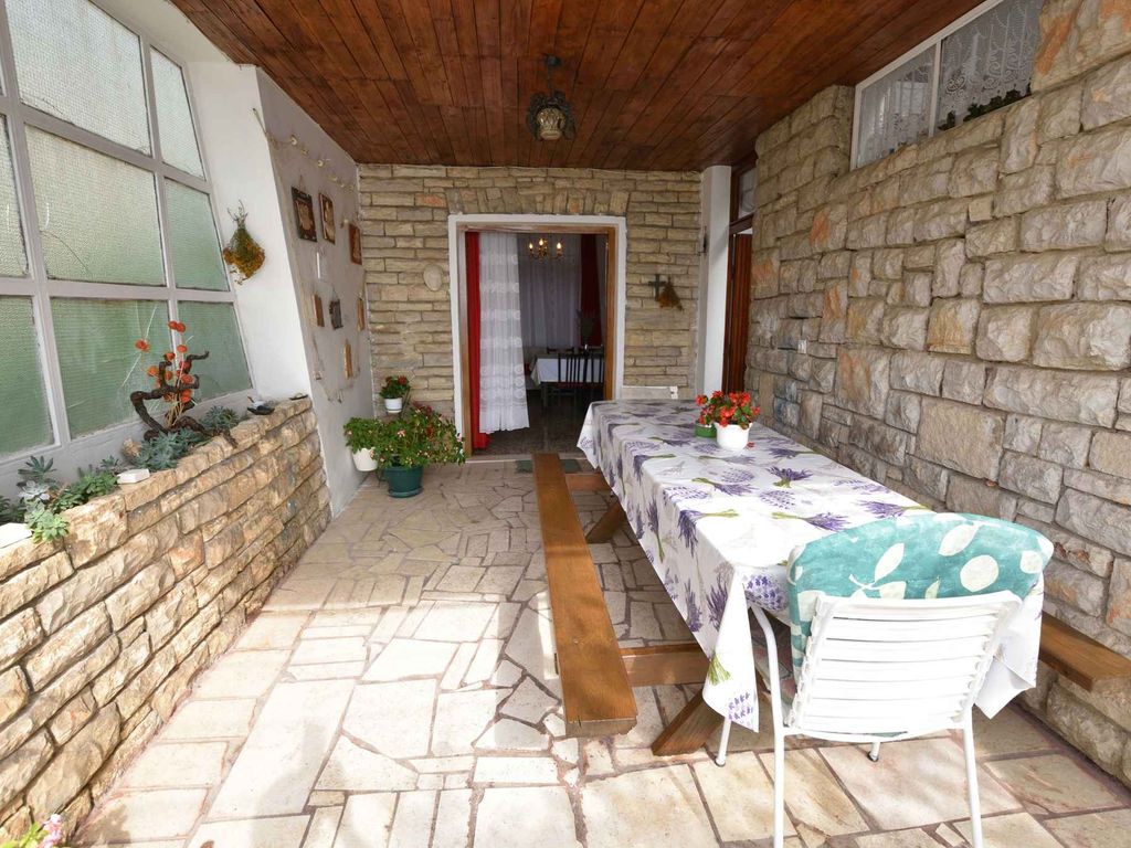 Ferienwohnung mit Internet und Grill