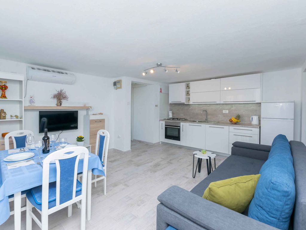 Ferienwohnung am Meer und mit Klimaanlage