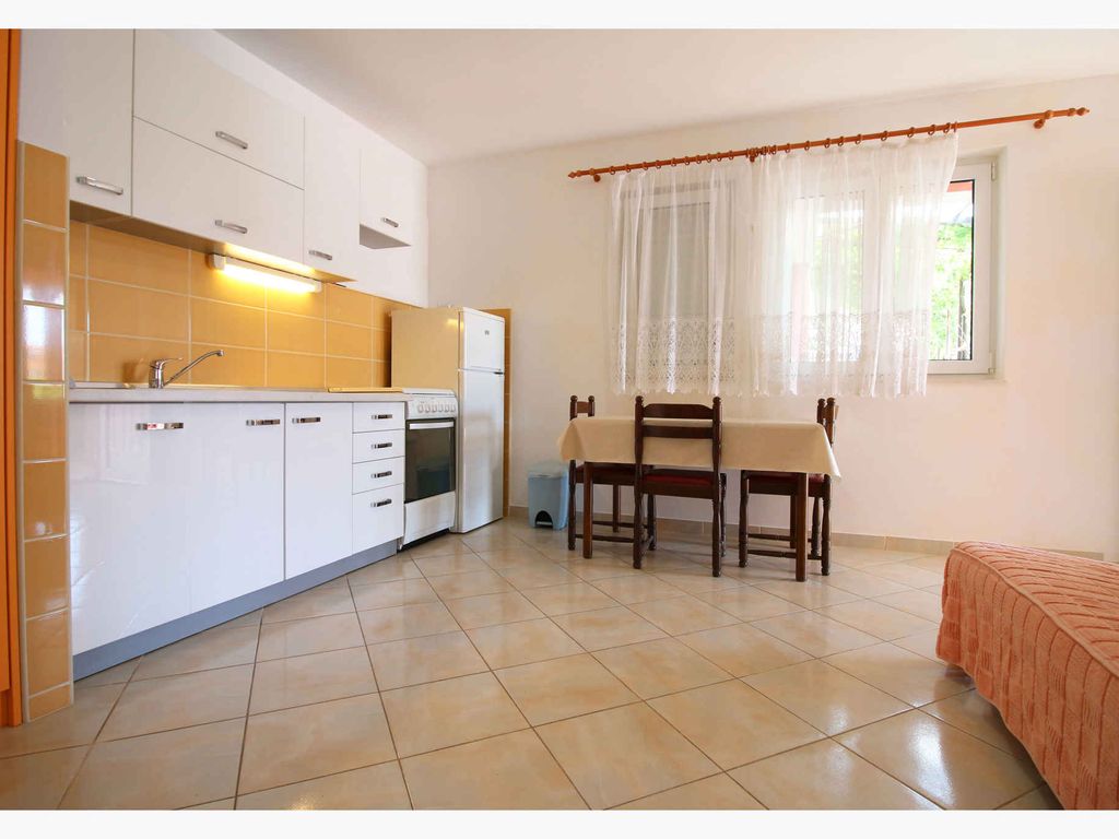 Ferienwohnung mit Terrasse und Meerblick