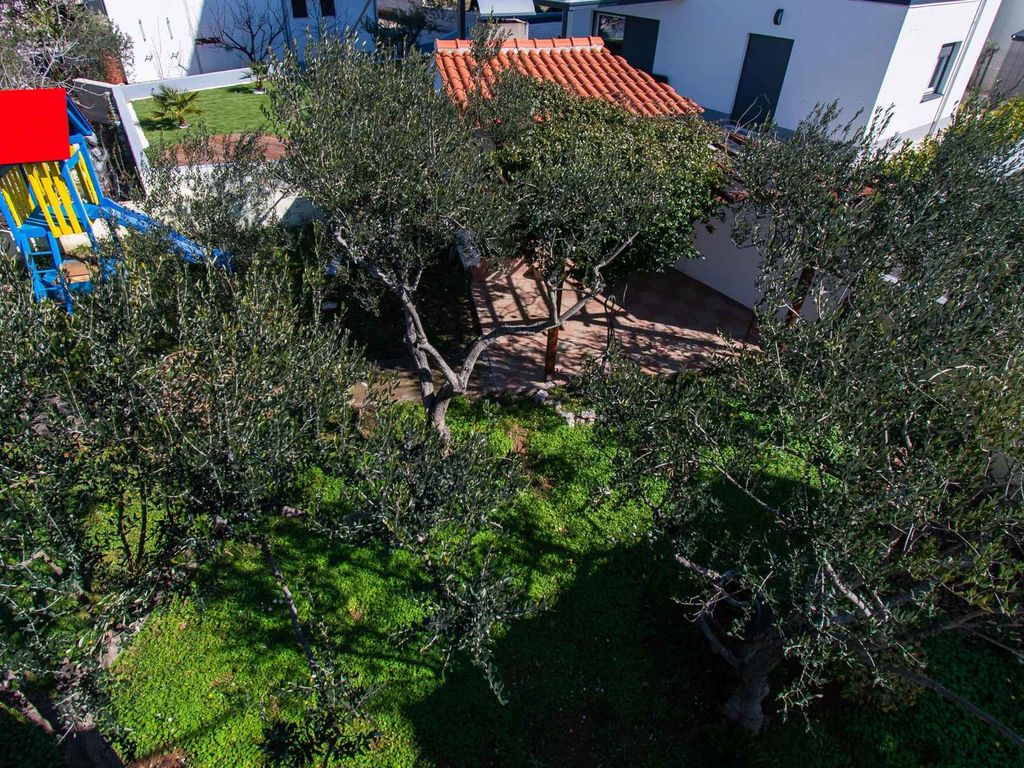 Ferienwohnung mit Balkon und Grill