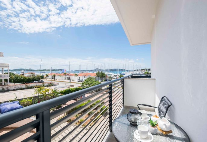 Ferienwohnung mit Klimaanlage und Meerblick