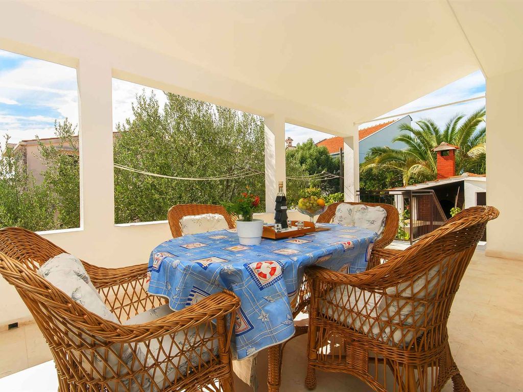Ferienwohnung mit Klimaanlage und Terrasse