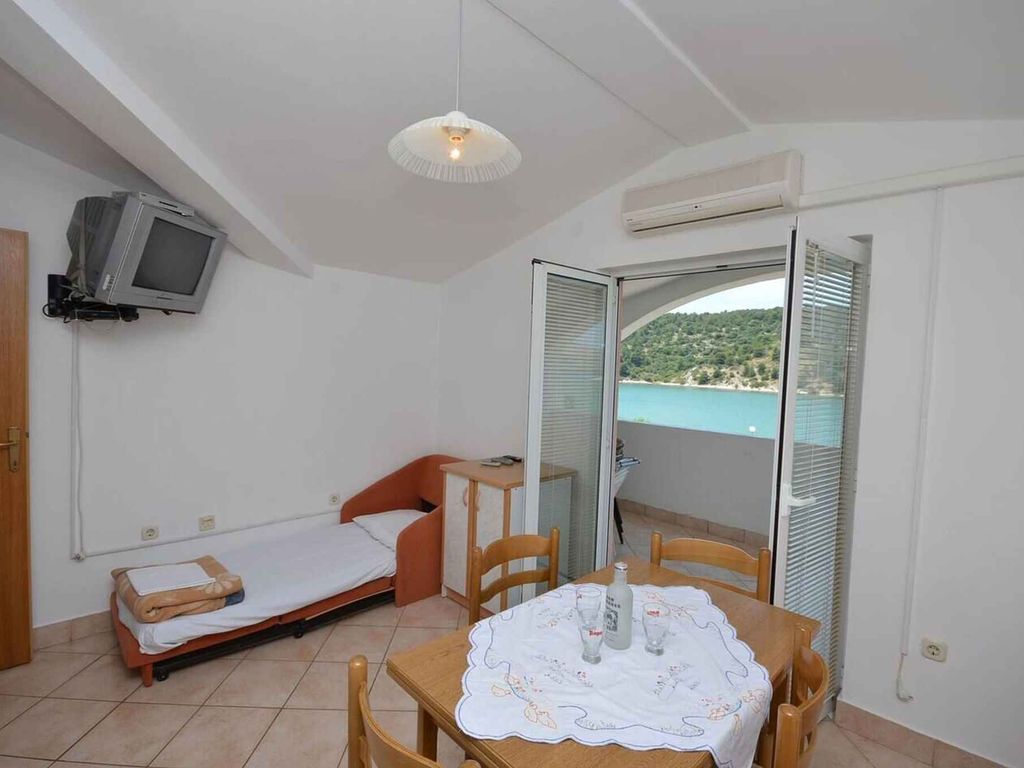 Ferienwohnung mit Klimaanlage und Meerblick