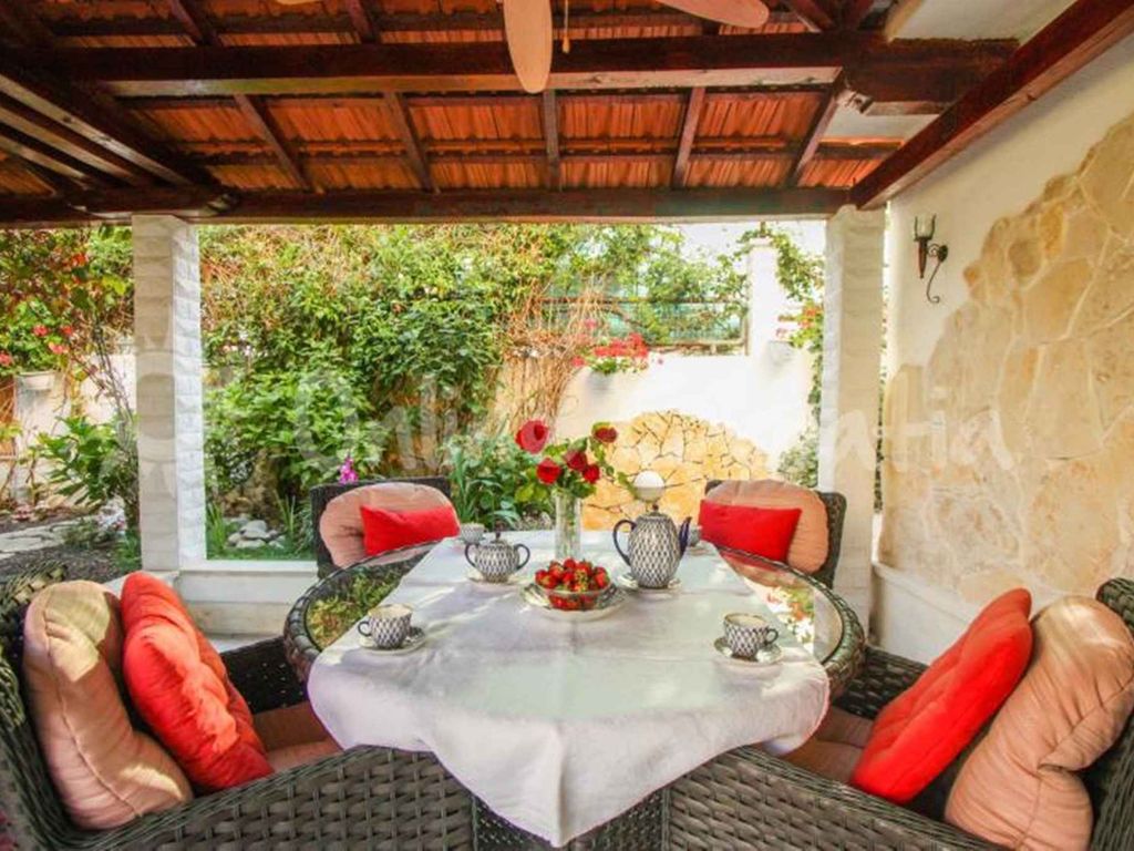 Ferienwohnung Samo 100 m od Jadrane