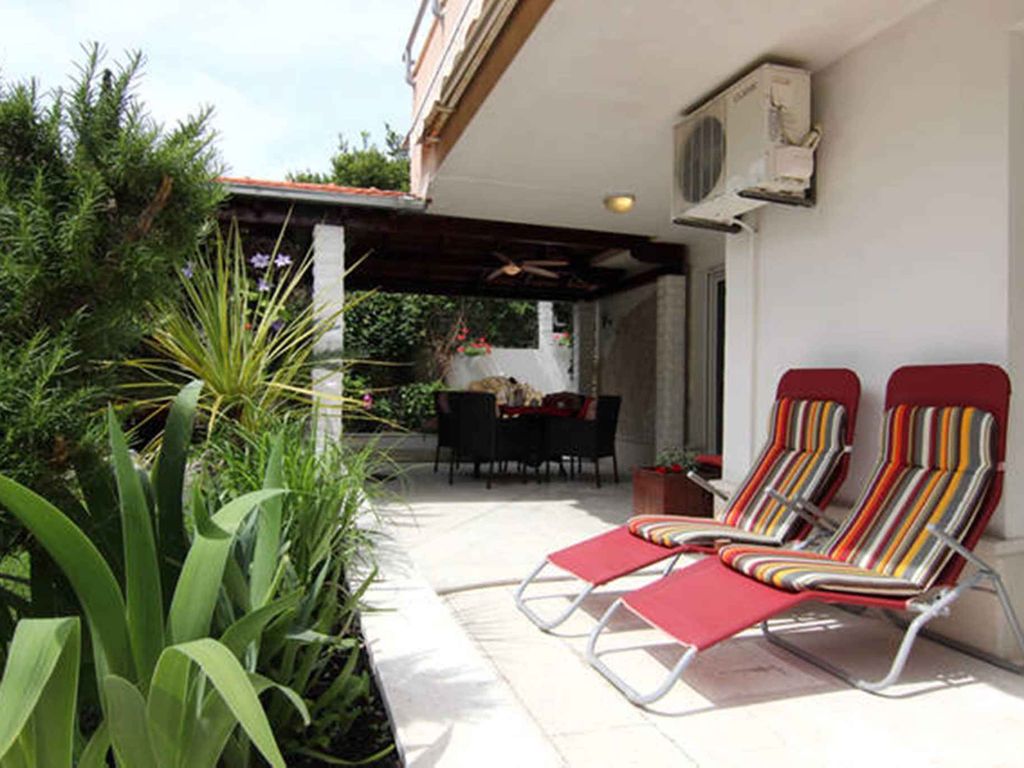 Ferienwohnung Samo 100 m od Jadrane