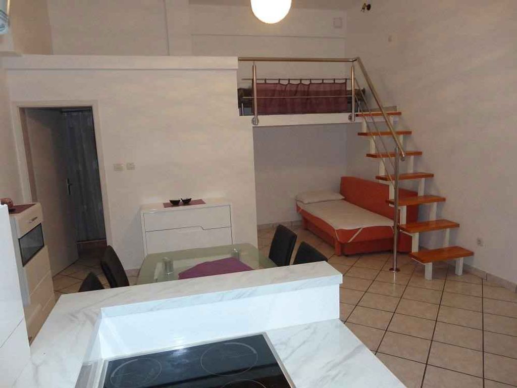 Ferienwohnung mit Pool zur gemeinsamen Nutzung