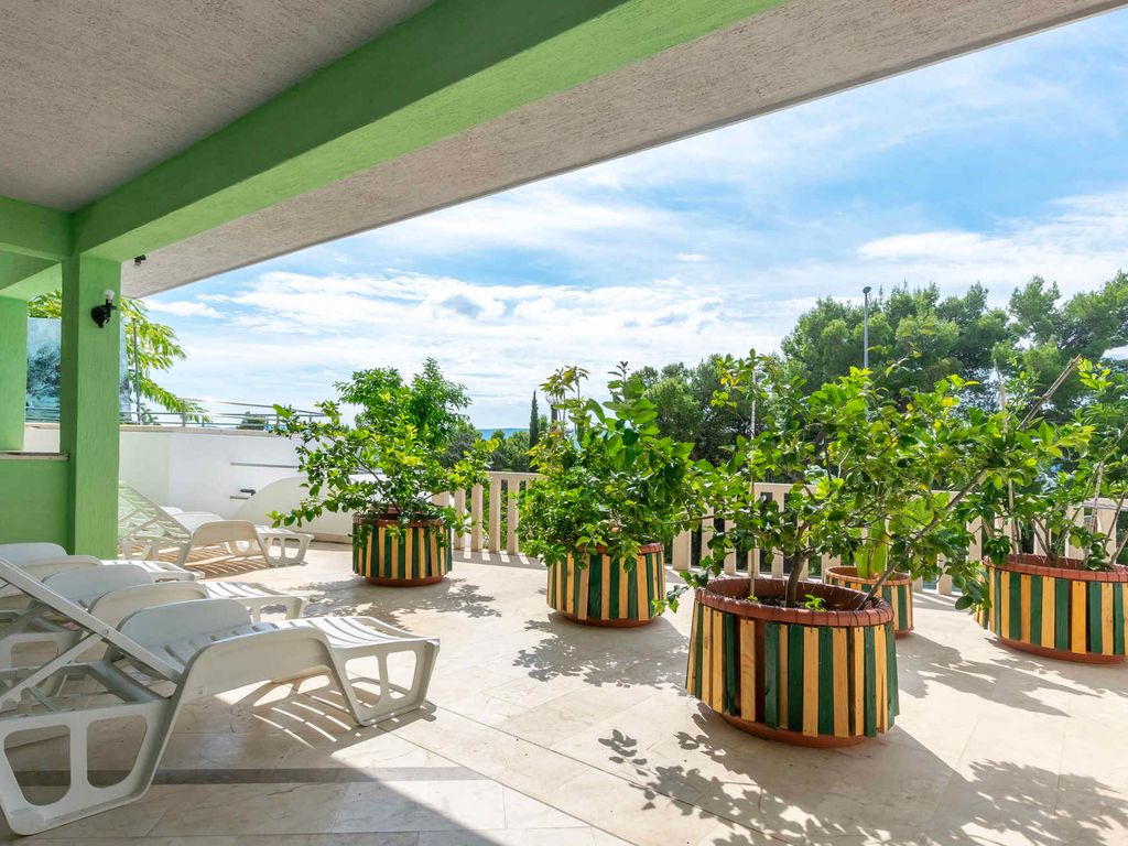 Ferienwohnung mit Balkon und Gemeinschaftspool