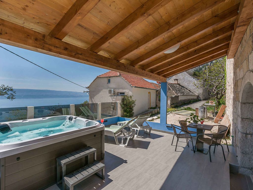 Ferienhaus mit Klimaanlage, Whirpool und Sauna