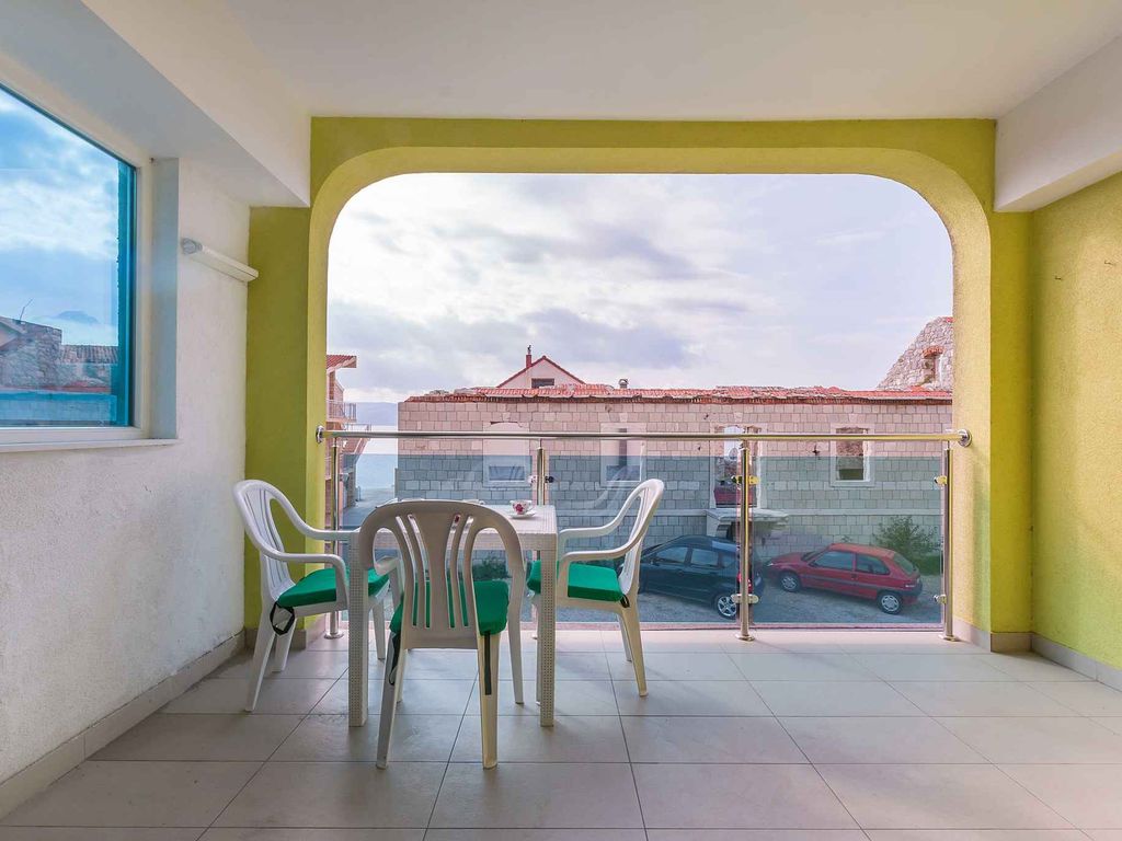 Ferienwohnung mit Balkon, im Zentrum