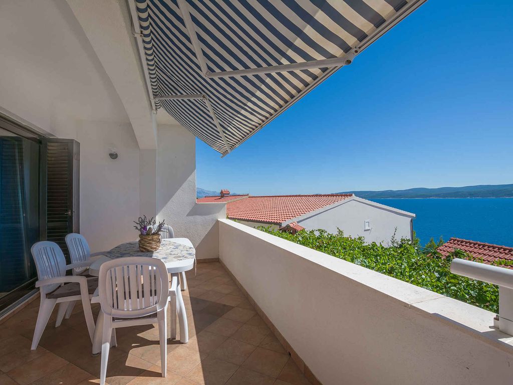Ferienwohnung mit Balkon und Grill