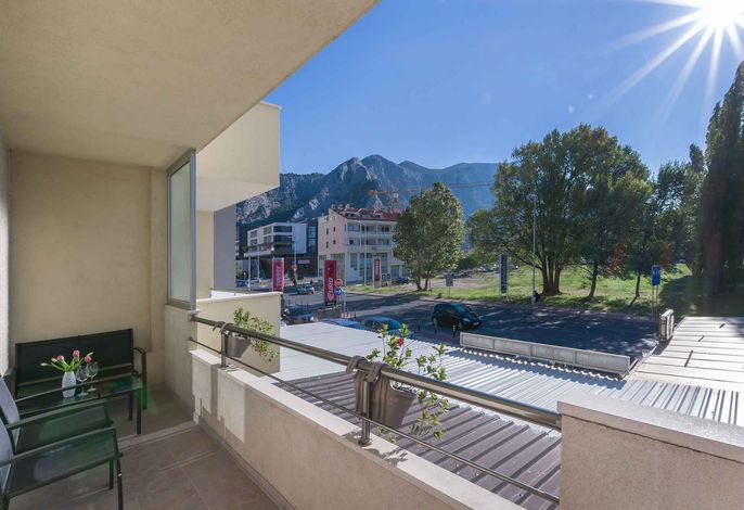 Ferienwohnung mit Klimaanlage und Balkon in Omis