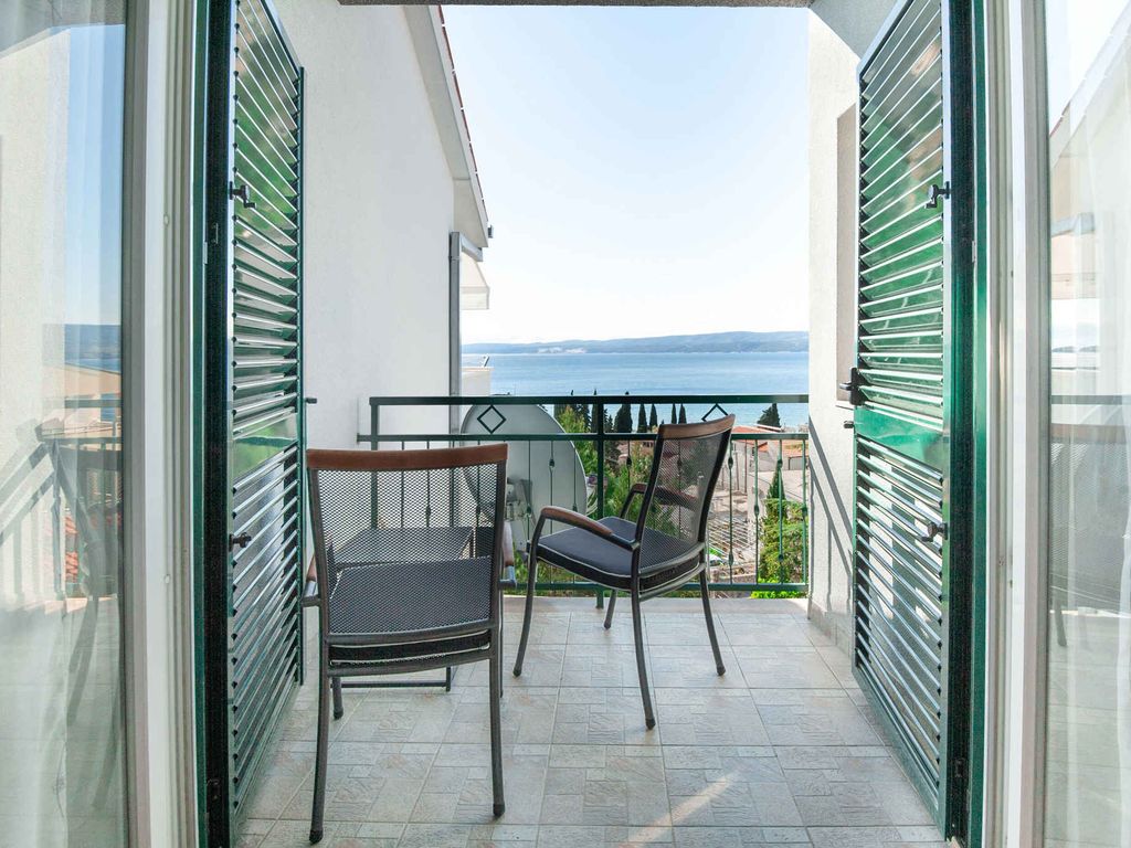 Ferienwohnung mit Balkon und Grill