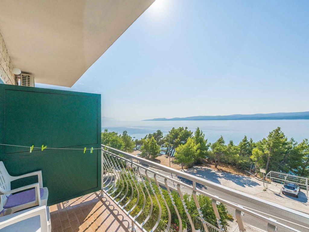Studio mit gro''ßer Terrasse und einem wundervollen Blick auf das Meer