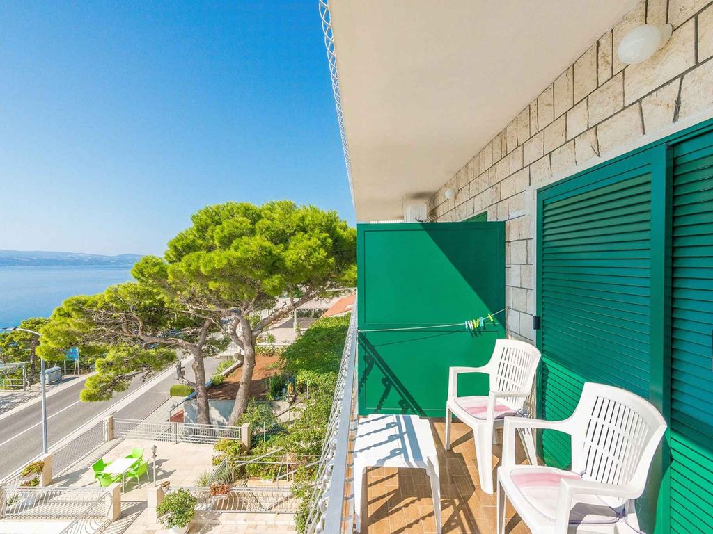 Studio mit gemeinsamer Terrasse direkt am Meer