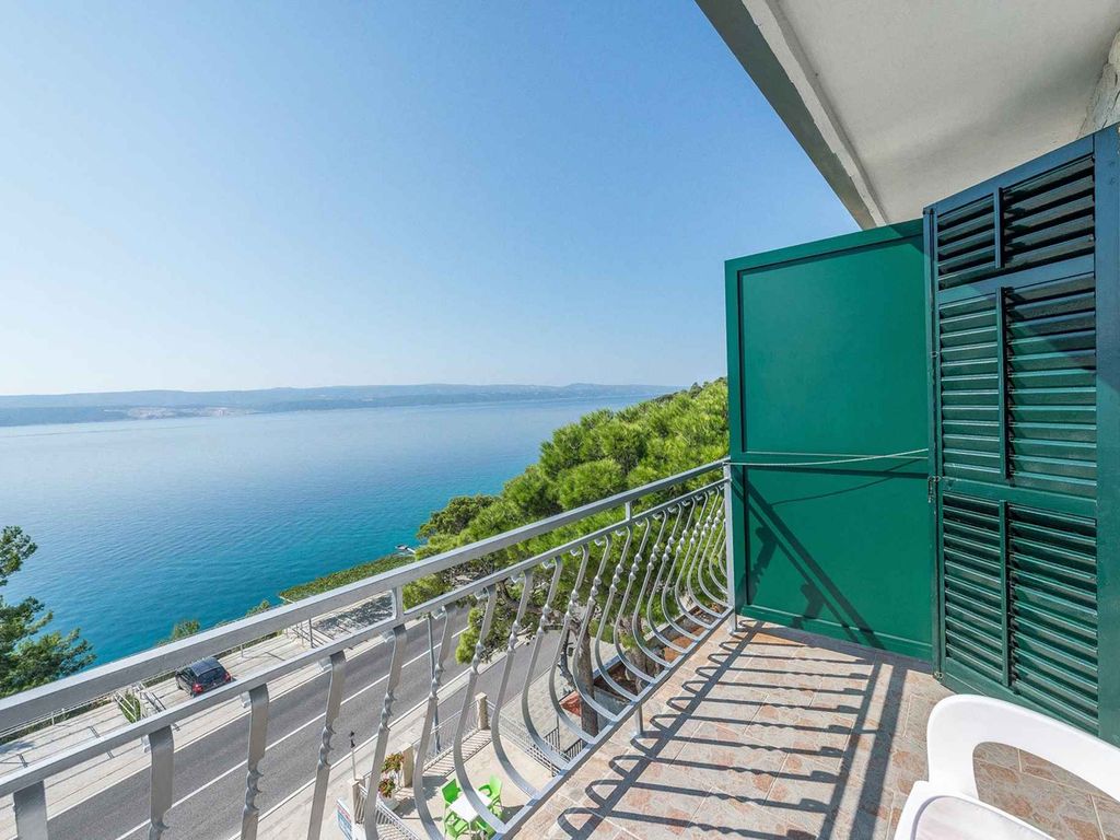 Ferienwohnung mit Balkon mit atemberaubender Aussicht direkt am Meer