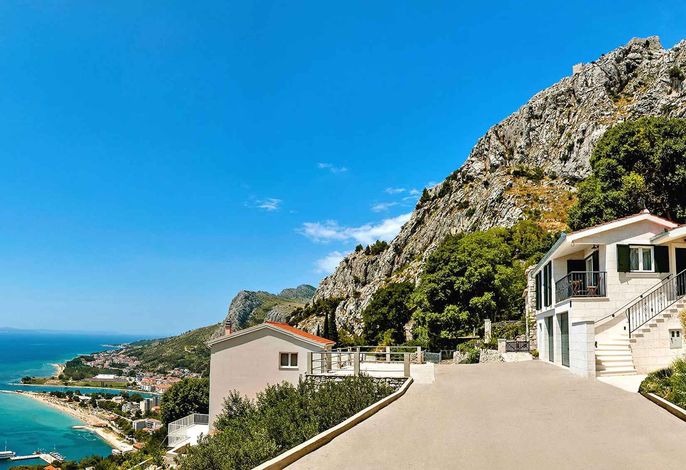 Ferienhaus mit atemberaubendem Panoramablick auf das Meer.