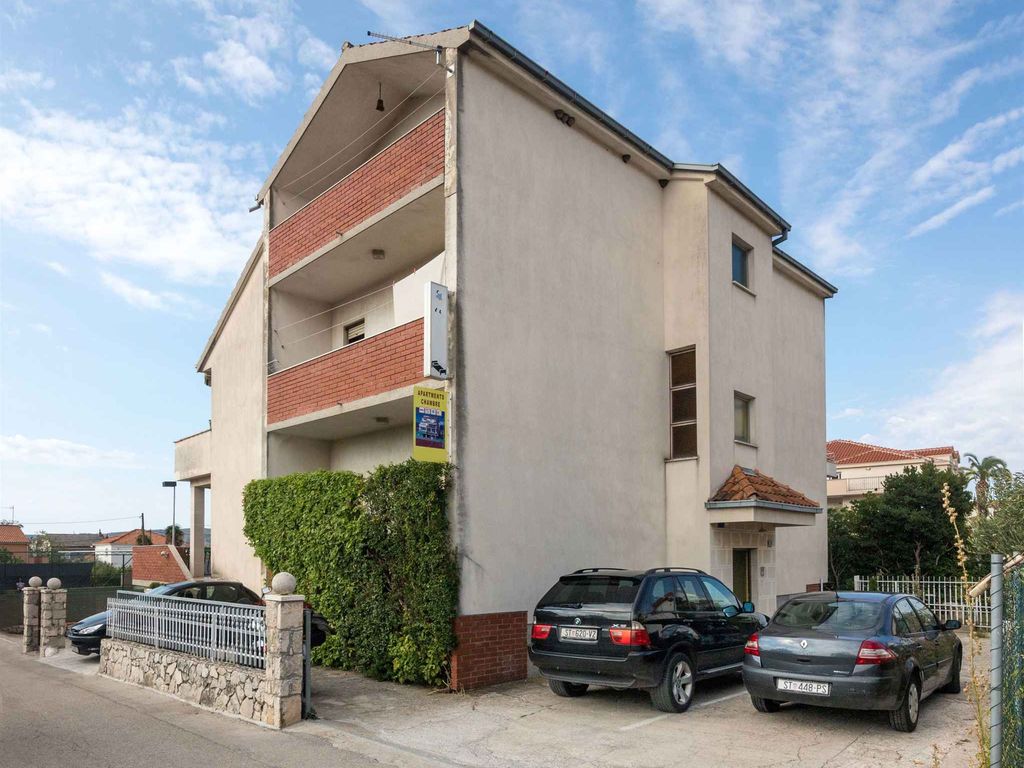 Ferienwohnung Unterkunft mit Tennismöglichkeit