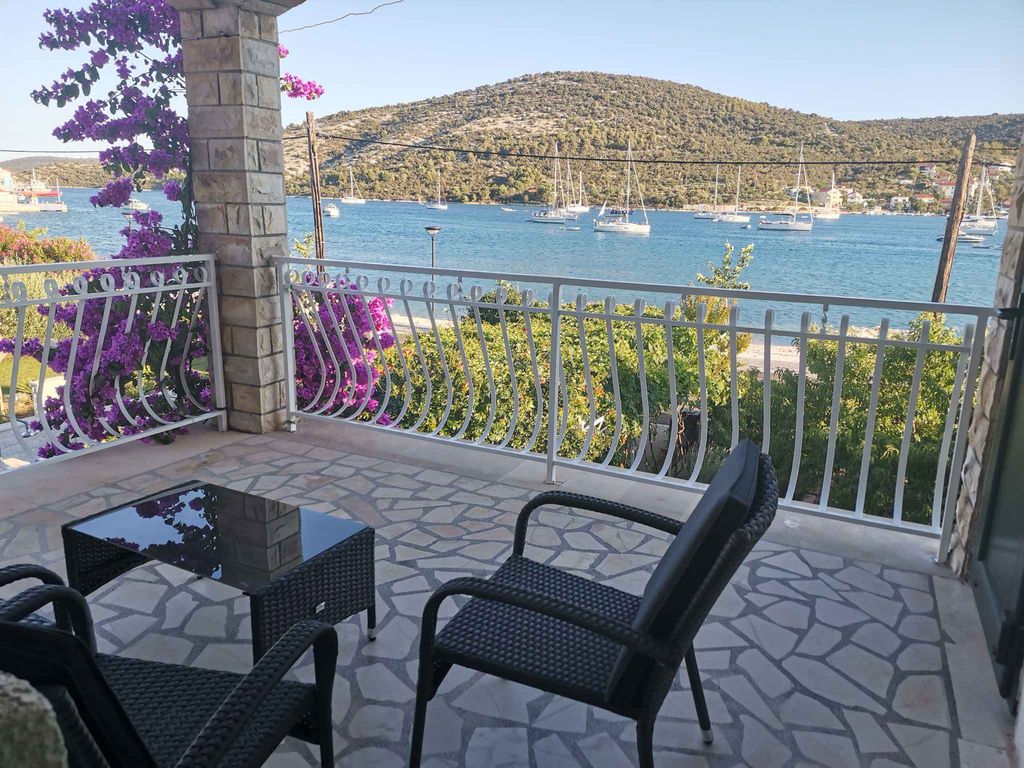 Ferienwohnung direkt am Meer und Internet