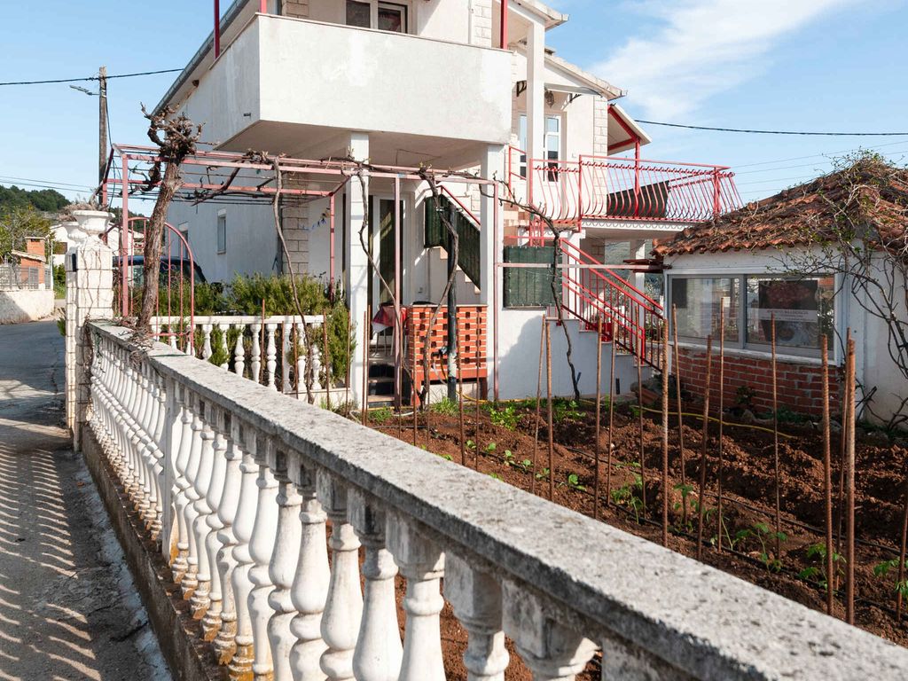 Ferienwohnung mit Klimaanlage und Meerblick