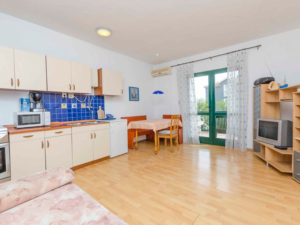 Ferienwohnung mit Grillmöglichkeit und Balkon