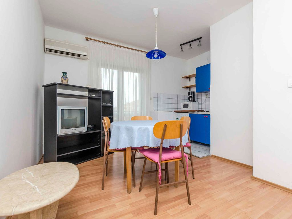 Ferienwohnung mit Grillmöglichkeit und Balkon
